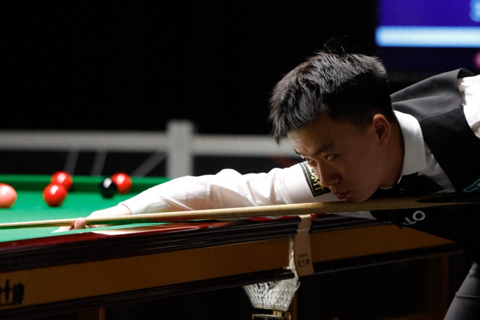 蓝裕豪打出, 阿米尔, 局得分都较 蓝裕豪打出, 阿米尔, 局得分都较